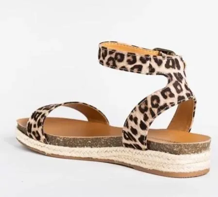Chicvane Leopard Printed Open Toe Ankle Strap Platform Sandals