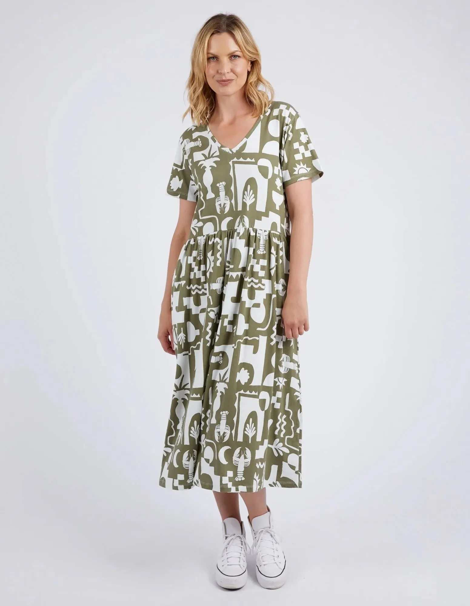 ELM 'Postcard Tee Dress' - Khaki cream Print