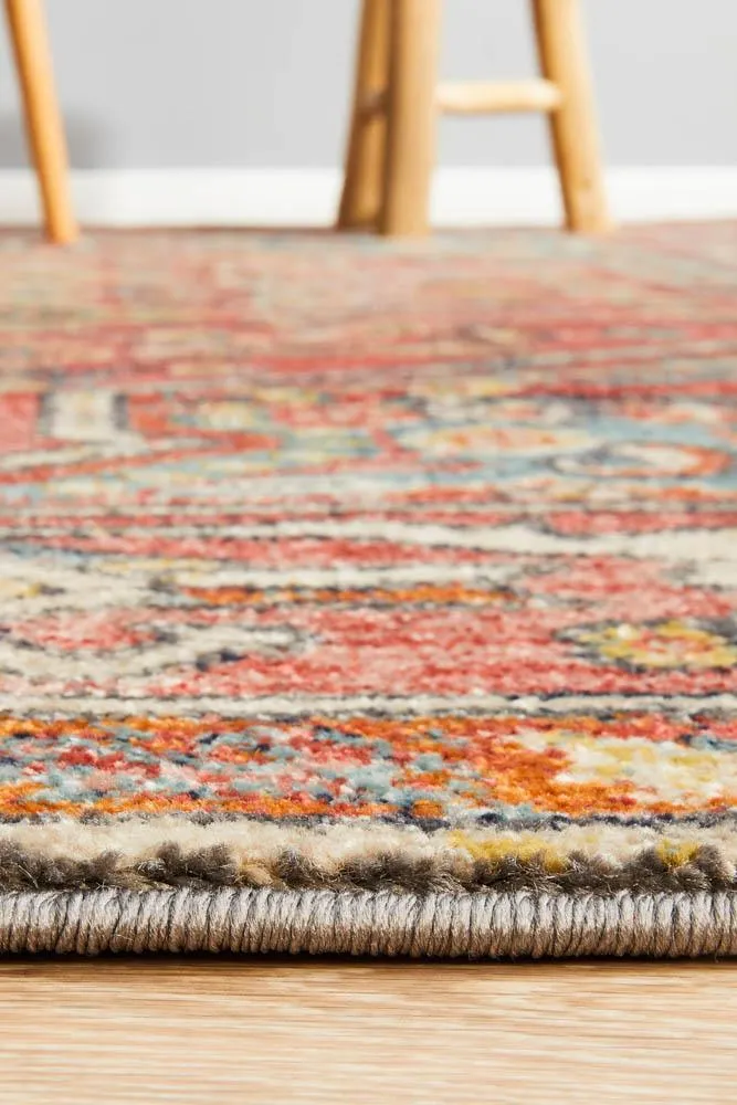 Tabriz Oriental Motif In Distressed Colors For A Trendy Vintage Vibe